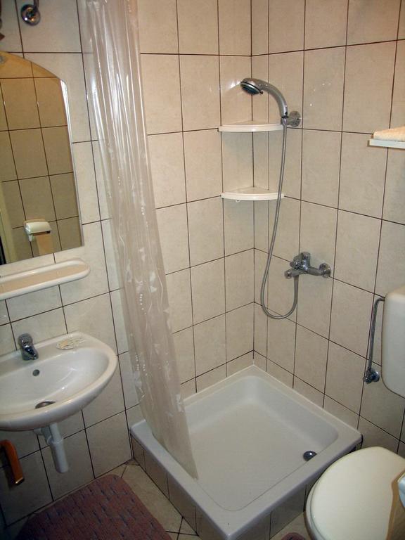 Apartment Madlena Brodarica  Rum bild